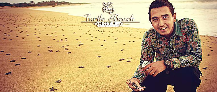 Turtle Beach Hotel Ujunggenteng Exterior photo